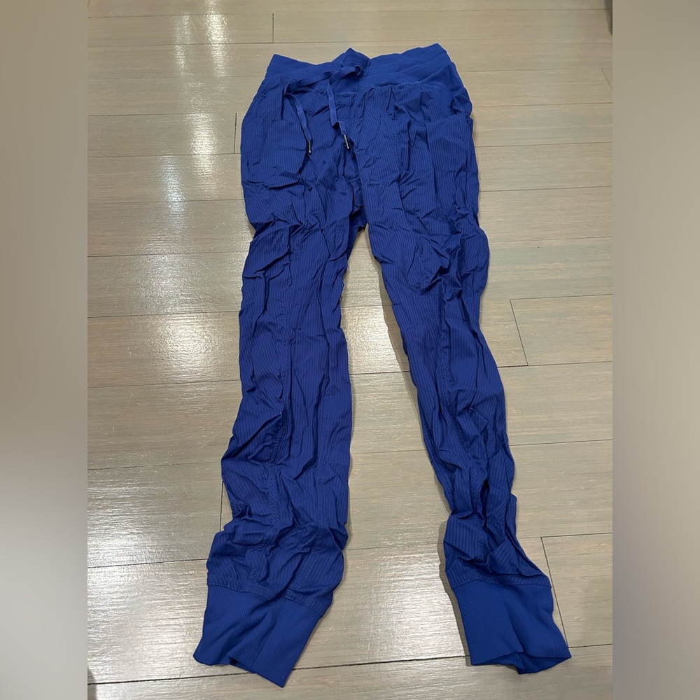 Dance Studio Mid-Rise Jogger
Full Length